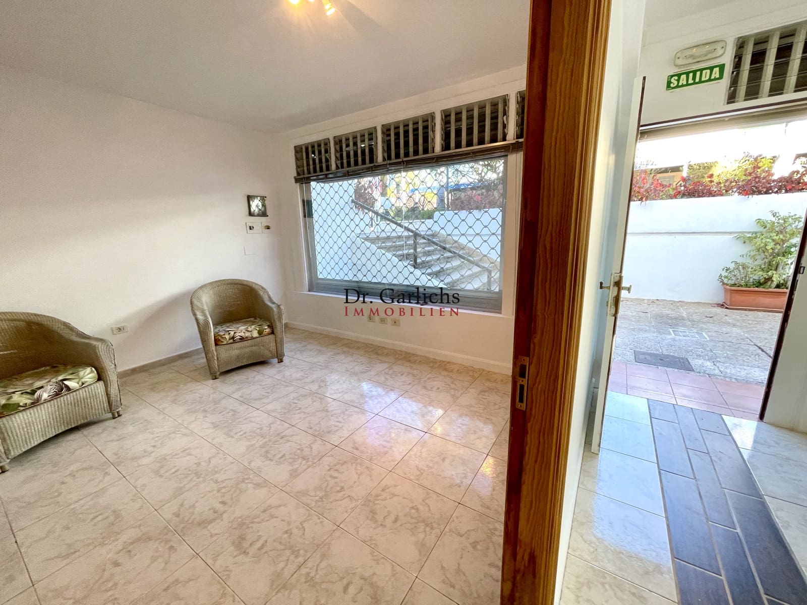 Butikk til salgs i Puerto de la Cruz - € 165 000 (Ref: 9452280)