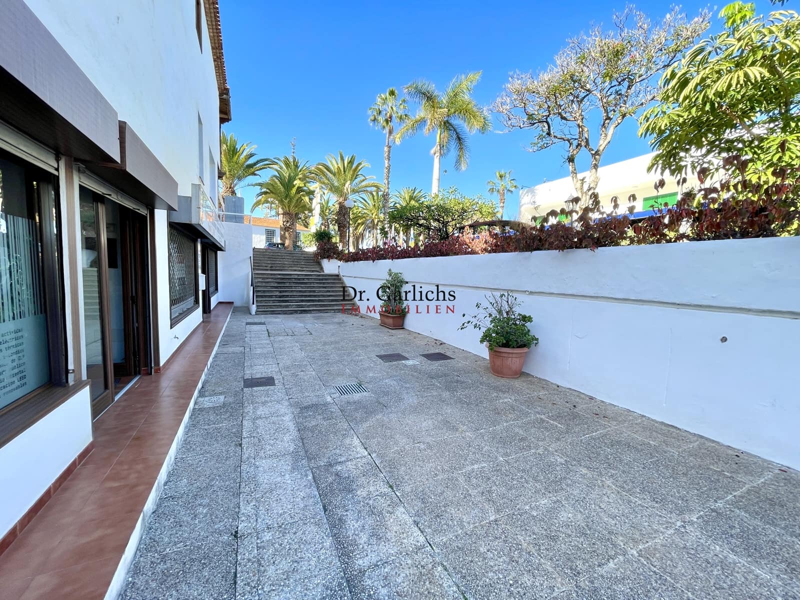 Butikk til salgs i Puerto de la Cruz - € 165 000 (Ref: 9452280)