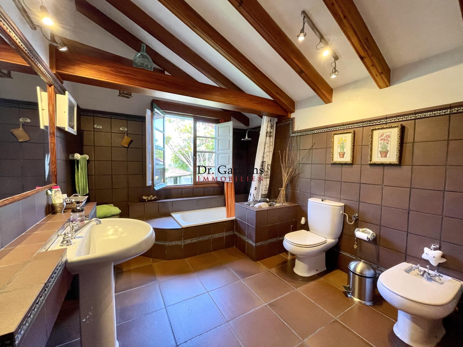 6 sovrum Hus till salu i Buenavista del Norte med pool garage - 1 940 000 € (Ref: 9452345)