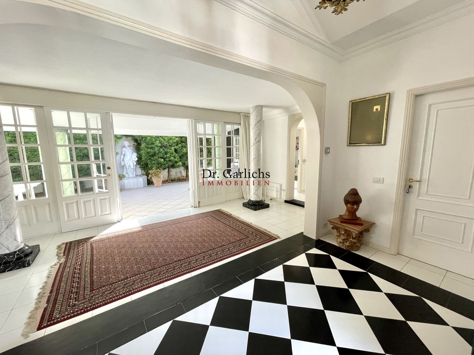 3 soveværelse Byhus til salg i La Orotava med swimmingpool garage - € 695.000 (Ref: 9452351)