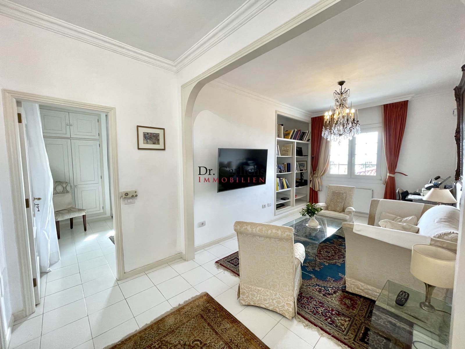 3 soveværelse Byhus til salg i La Orotava med swimmingpool garage - € 695.000 (Ref: 9452351)