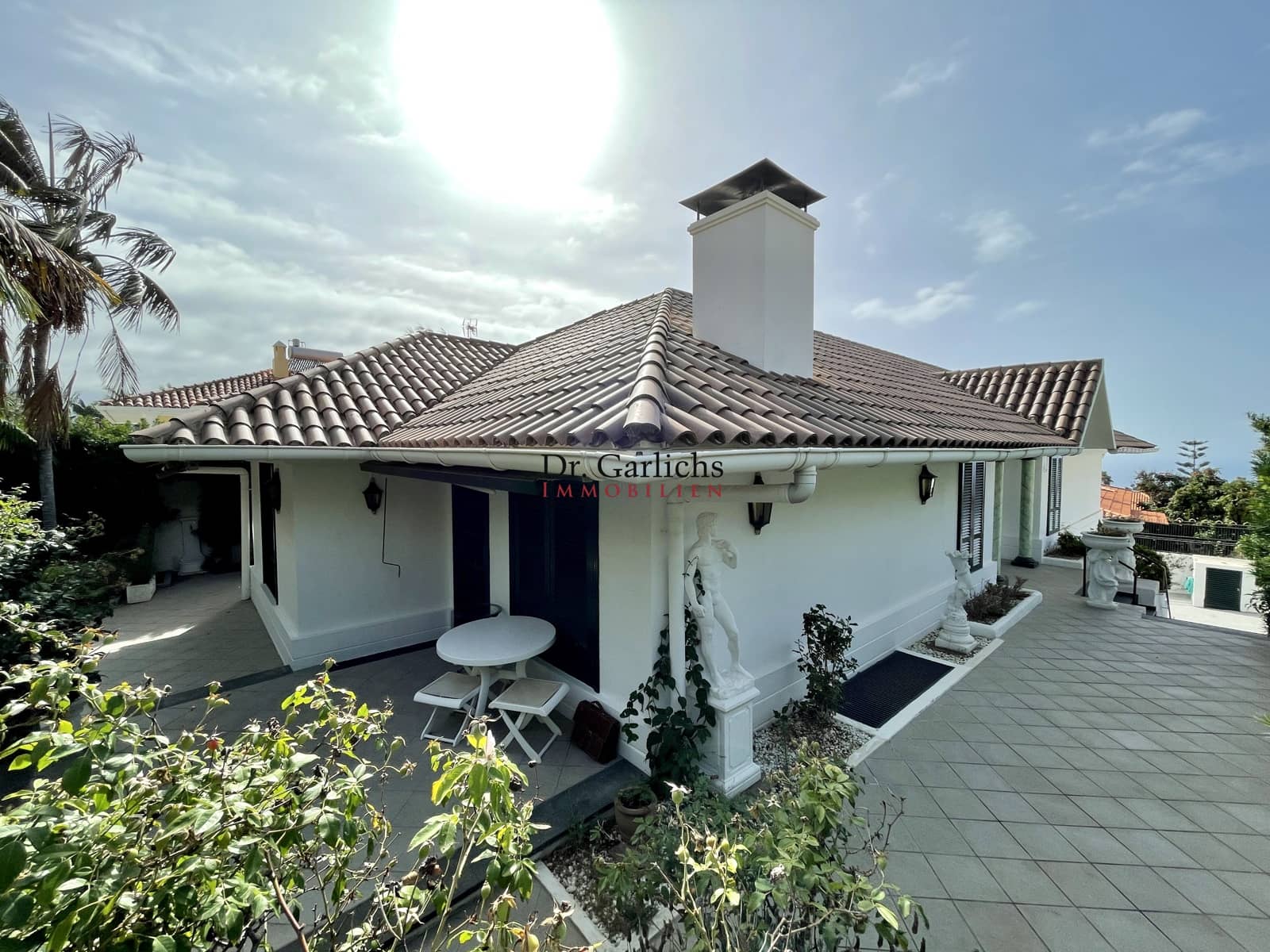 3 soveværelse Byhus til salg i La Orotava med swimmingpool garage - € 695.000 (Ref: 9452351)