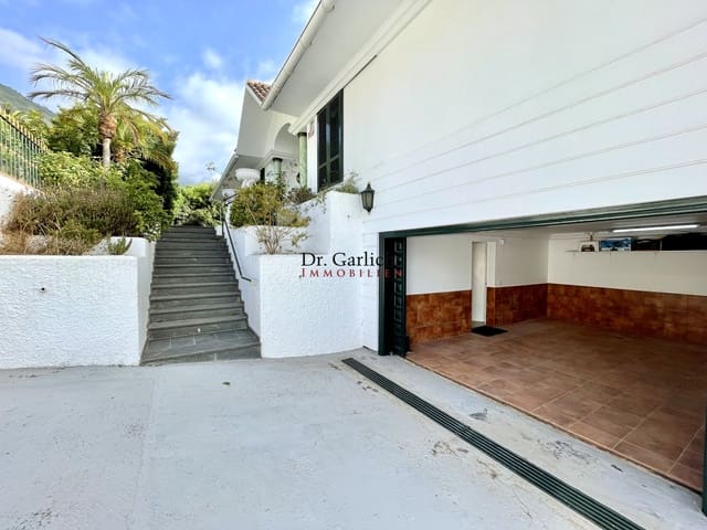 3 Zimmer Haus zu verkaufen in La Orotava mit Pool Garage - 695.000 € (Ref: 9452351)