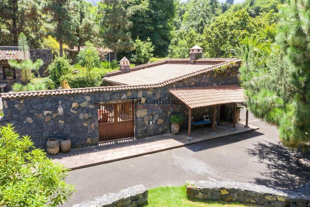 10 soveværelse Byhus til salg i La Orotava med swimmingpool garage - € 2.000.000 (Ref: 9452357)