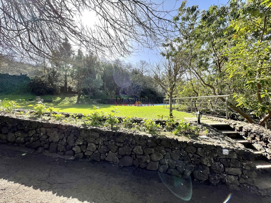 10 soveværelse Byhus til salg i La Orotava med swimmingpool garage - € 2.000.000 (Ref: 9452357)