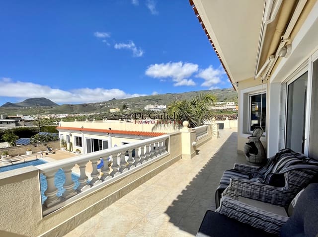 7 bedroom Townhouse for sale in Arona with pool garage - € 1,749,000 (Ref: 9452359)