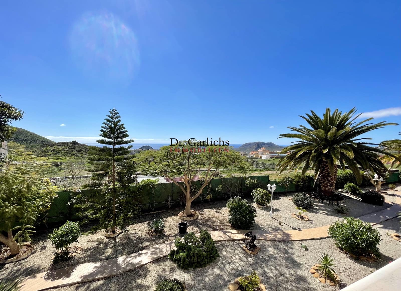 7 soverom Hus til salgs i Arona med svømmebasseng garasje - € 1 990 000 (Ref: 9452359)