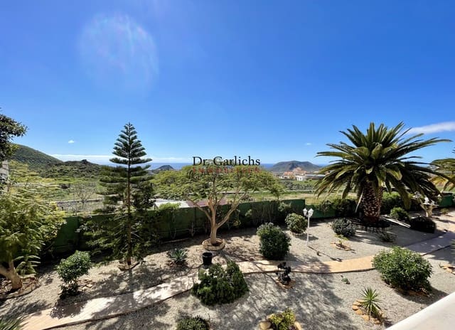 7 soverom Hus til salgs i Arona med svømmebasseng garasje - € 1 990 000 (Ref: 9452359)