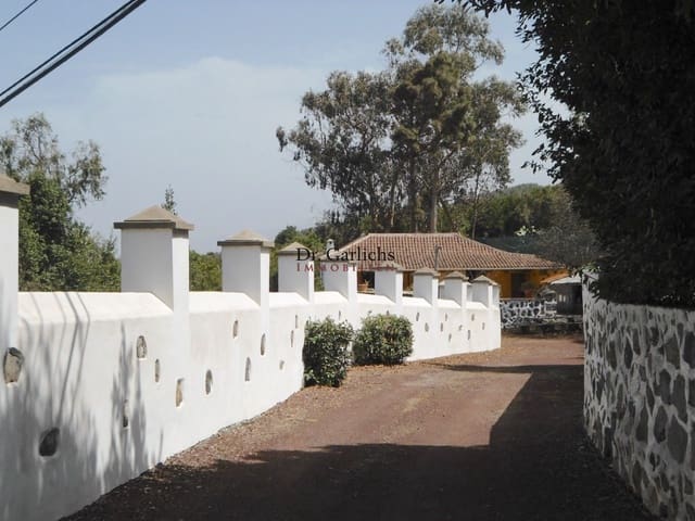 2 soverom Hus til salgs i El Tanque med svømmebasseng garasje - € 450 000 (Ref: 9452360)