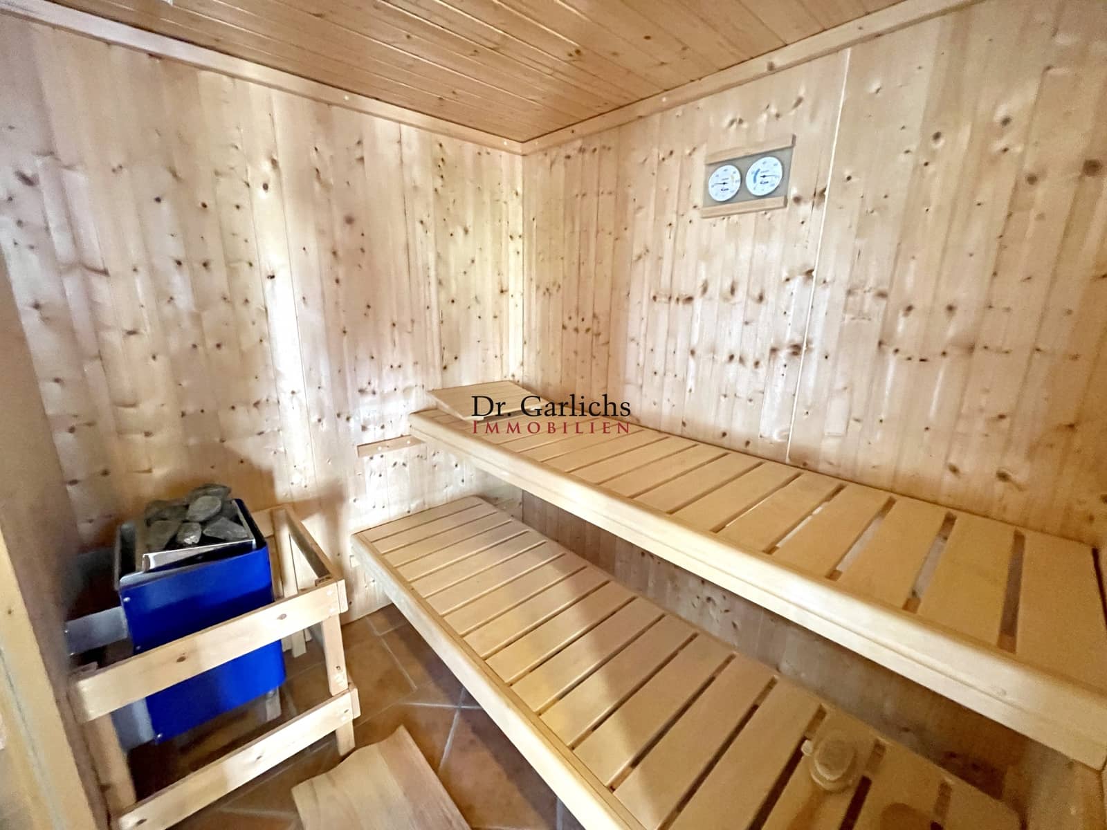 6 soveværelse Byhus til salg i La Orotava med swimmingpool garage - € 1.300.000 (Ref: 9452361)