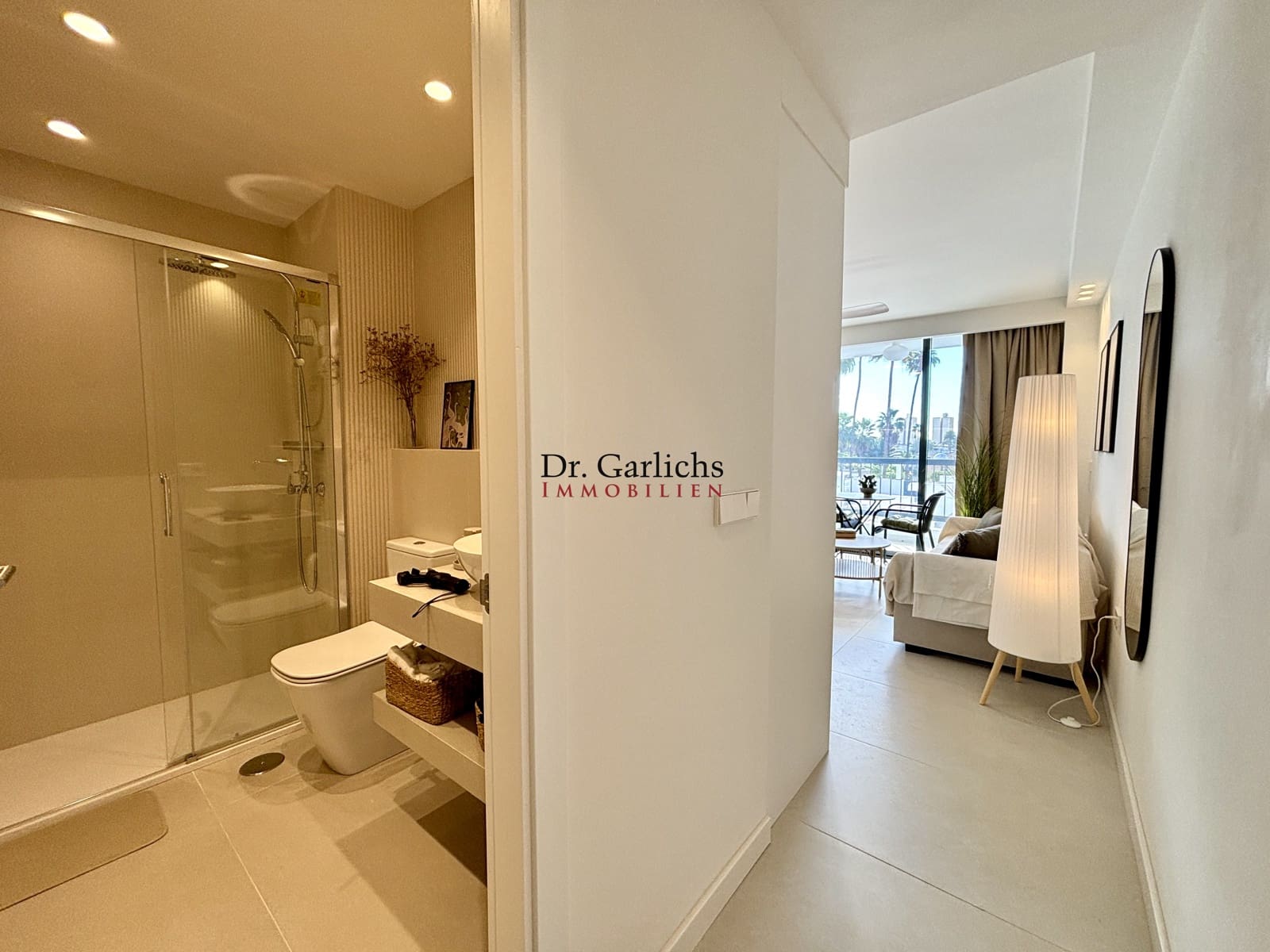 Beach Apartment for rent in Costa Adeje with pool garage - € 1,500 (Ref: 9506409)