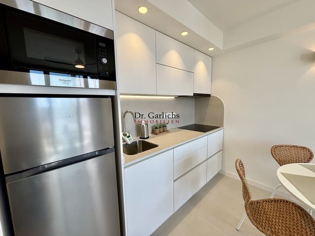 Strandlägenhet att hyra i Costa Adeje, Adeje med pool garage - 1 500 € (Ref: 9506409)