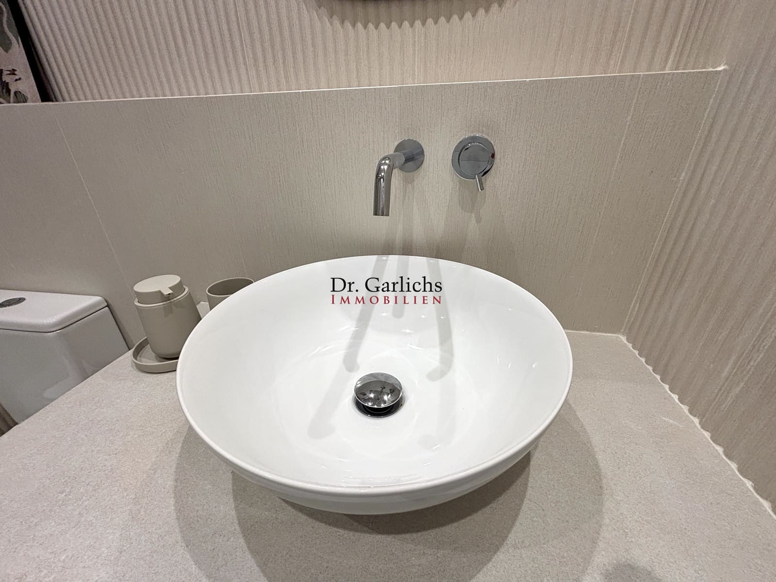 1 soverom Leilighet til leie i Adeje med svømmebasseng garasje - € 1 500 (Ref: 9511189)