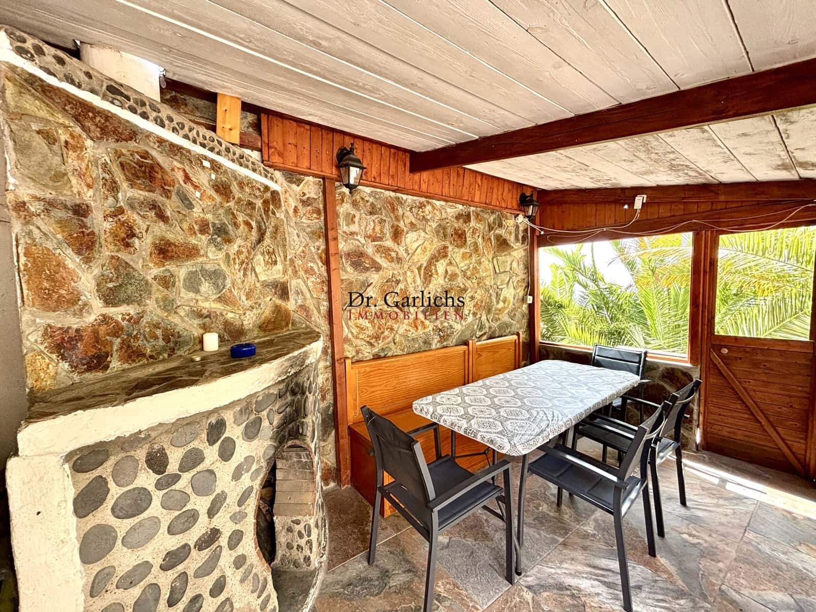 Finca/Casa Rural de 6 habitaciones en Granadilla de Abona en venta con piscina garaje - 495.000 € (Ref: 9624208)