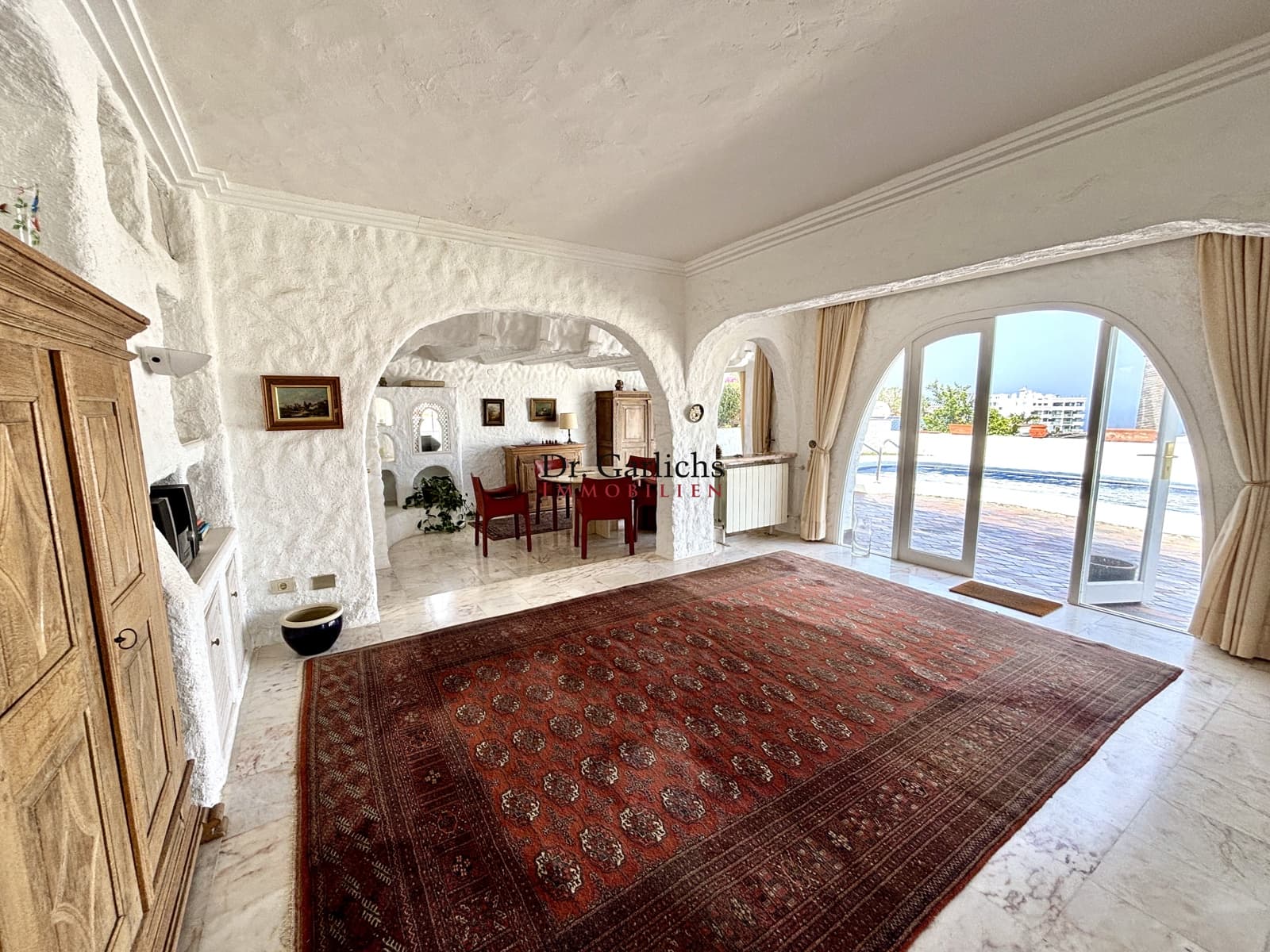 Bungalow till salu i Puerto de la Cruz med pool garage - 495 000 € (Ref: 9683270)