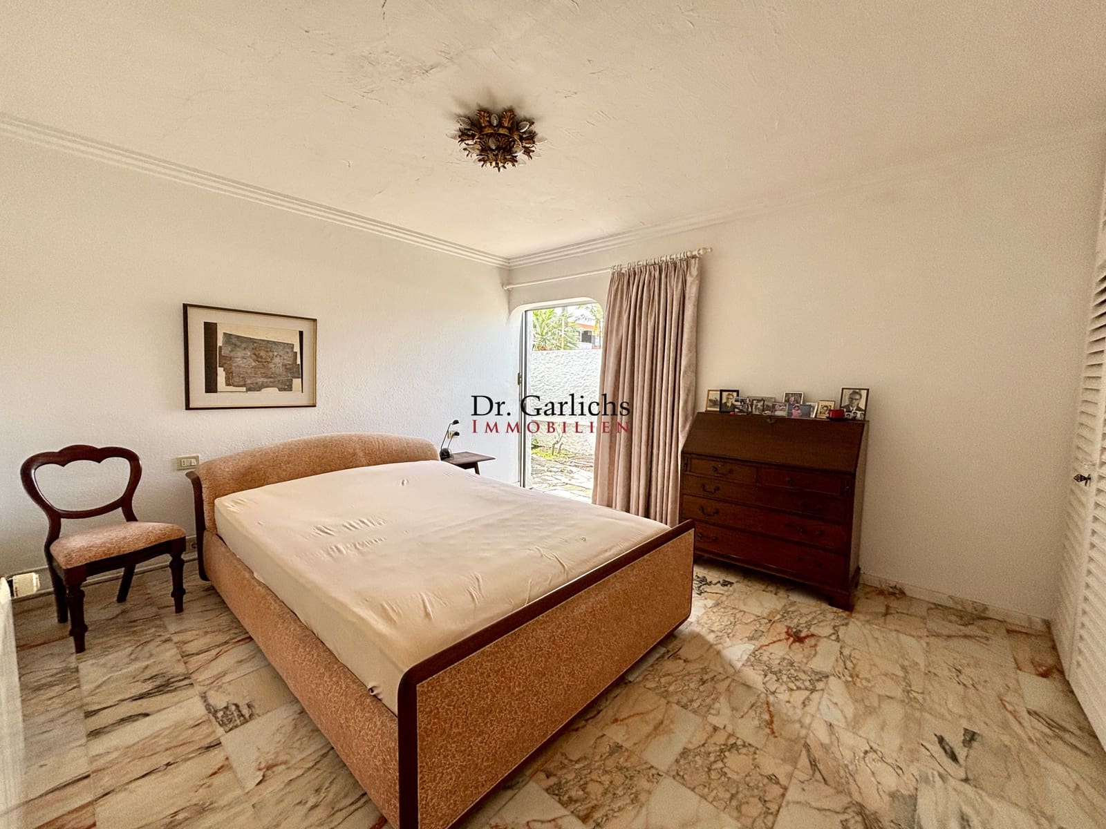 Bungalow till salu i Puerto de la Cruz med pool garage - 495 000 € (Ref: 9683270)