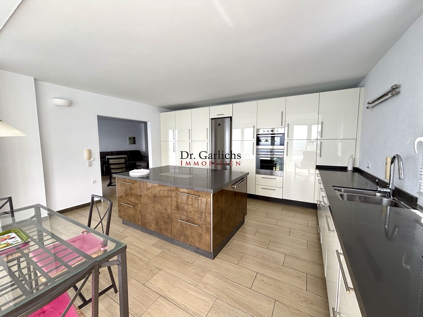 Penthouse for sale in Tacoronte with pool - € 420,000 (Ref: 9683271)