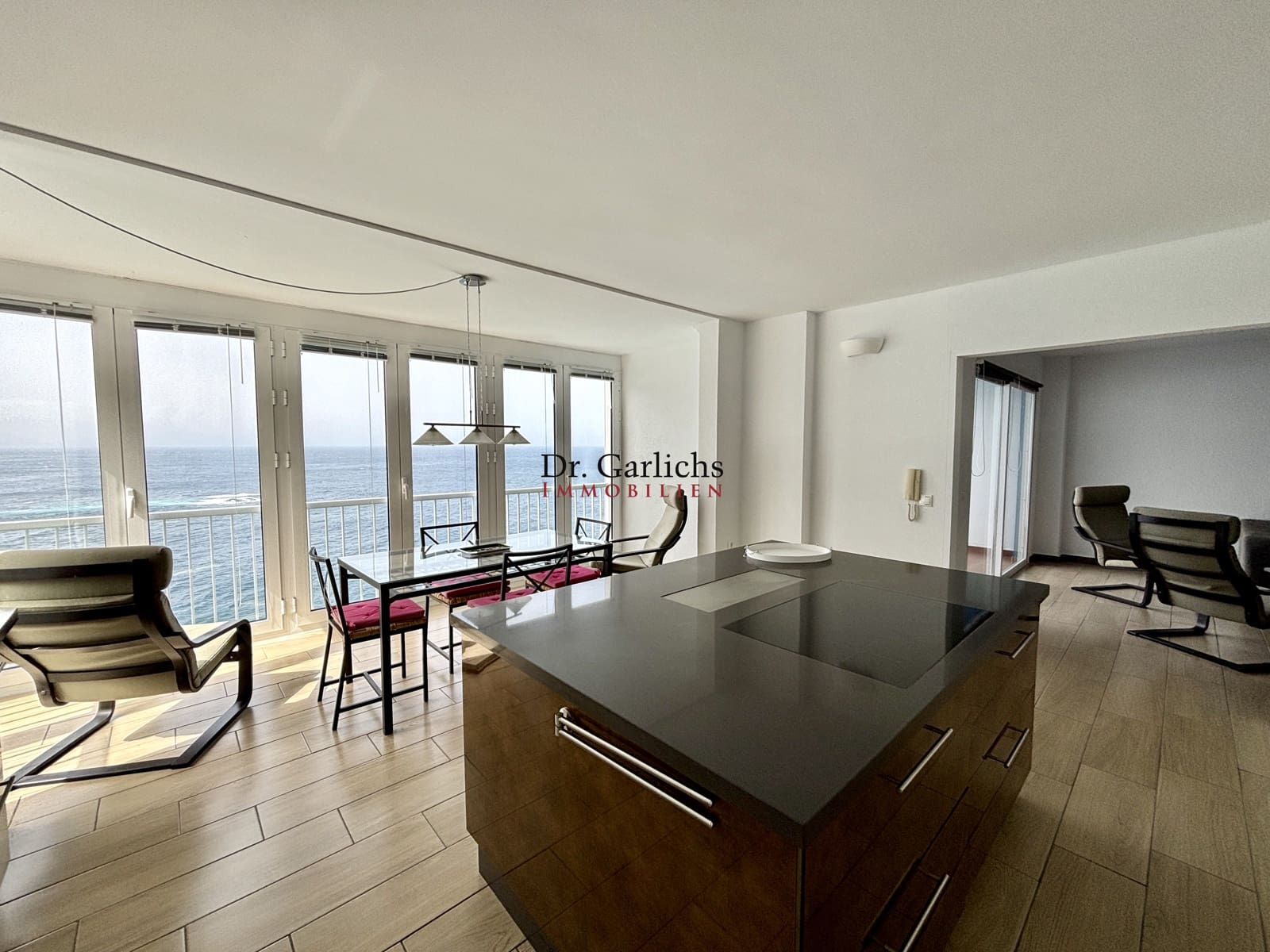 Penthouse for sale in Tacoronte with pool - € 420,000 (Ref: 9683271)