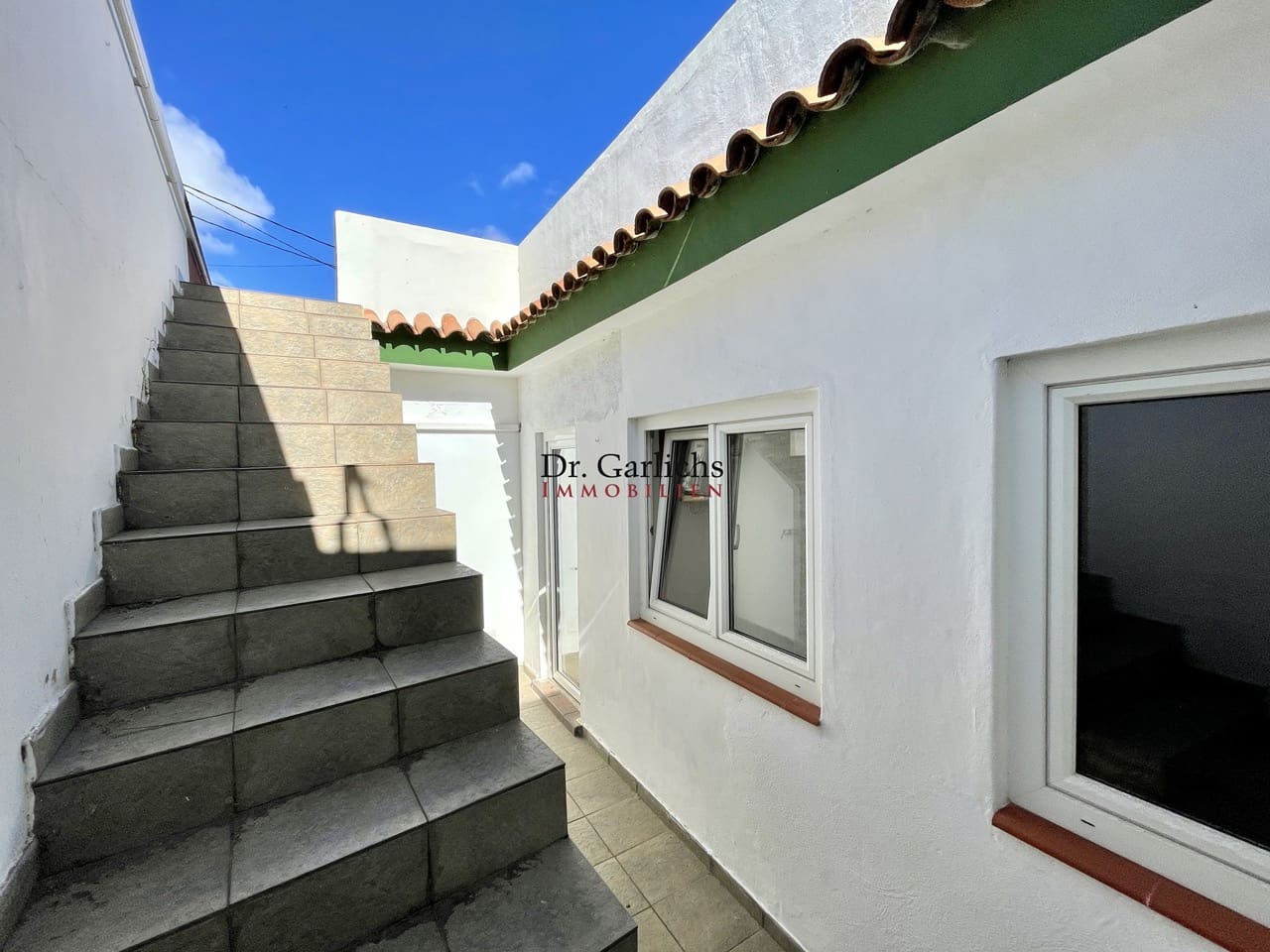 Bungalow te koop in La Orotava met garage - € 570.000 (Ref: 9685892)
