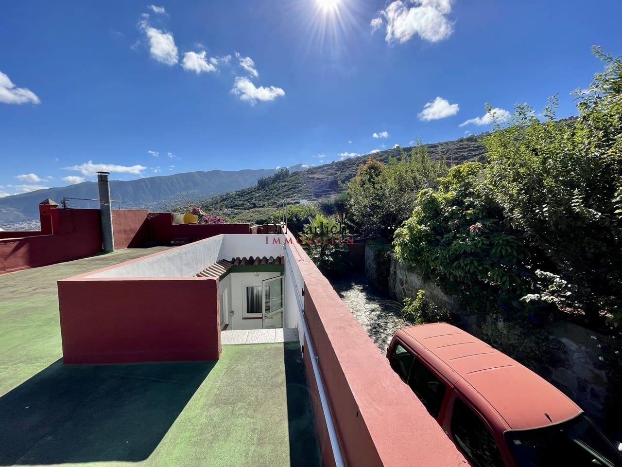 Bungalow te koop in La Orotava met garage - € 570.000 (Ref: 9685892)