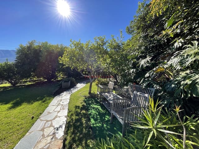 Bungalow te koop in La Orotava met garage - € 570.000 (Ref: 9685892)