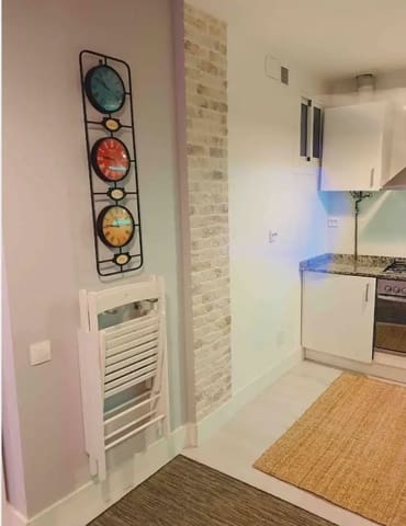 2 slaapkamer Flat te koop in El Raval, Barcelona stad - € 299.000 (Ref: 9820956)