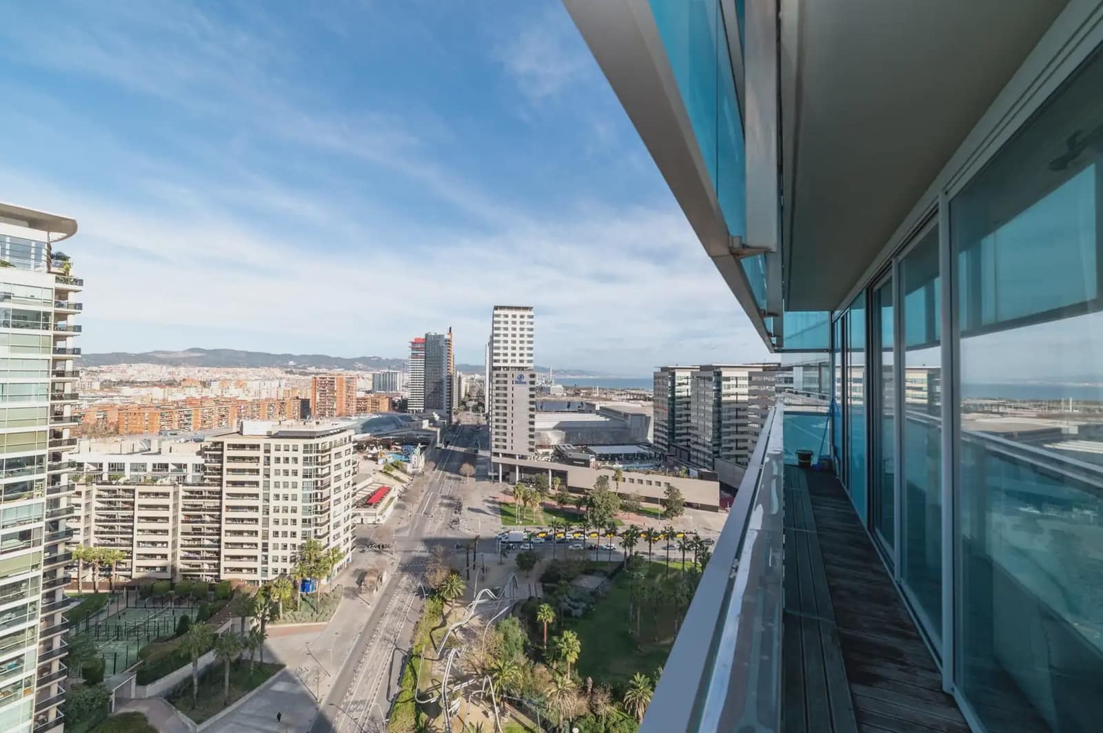 3 makuuhuone Asunto myytävänä paikassa Barcelona kaupunki mukana uima-altaan 
autotalli - 1 500 000 € (Ref: 9820957)