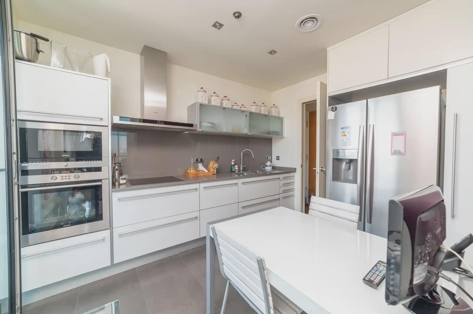 3 makuuhuone Asunto myytävänä paikassa Barcelona kaupunki mukana uima-altaan 
autotalli - 1 500 000 € (Ref: 9820957)