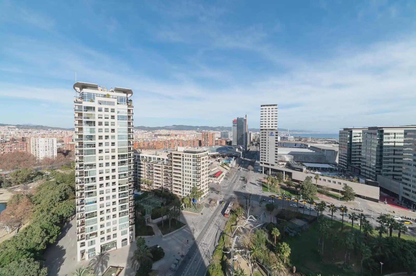 3 makuuhuone Asunto myytävänä paikassa Barcelona kaupunki mukana uima-altaan 
autotalli - 1 500 000 € (Ref: 9820957)