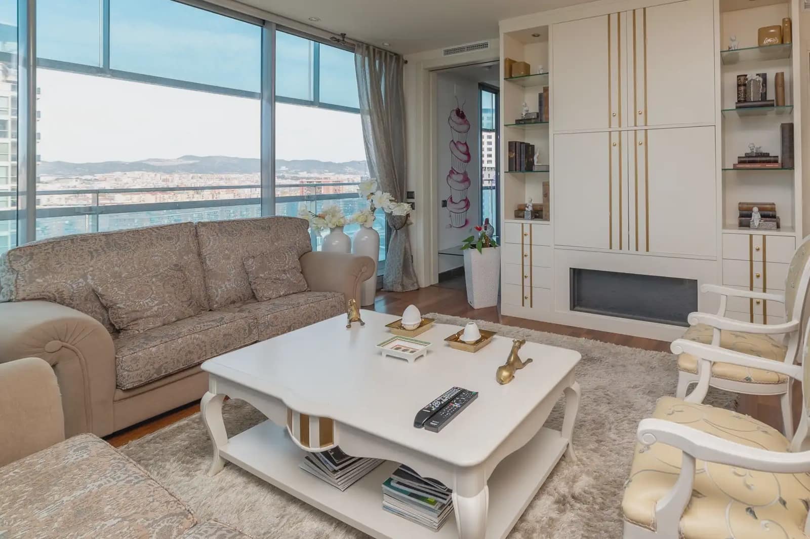 3 makuuhuone Asunto myytävänä paikassa Barcelona kaupunki mukana uima-altaan 
autotalli - 1 500 000 € (Ref: 9820957)