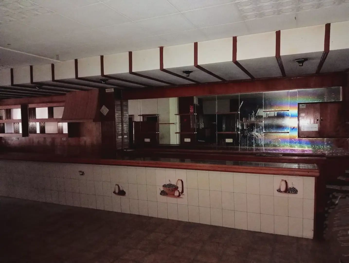 Commercial for sale in A Coruna city - € 95,000 (Ref: 9820967)
