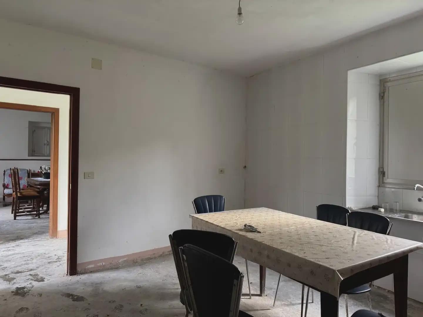 4 soveværelse Finca/Landehus til salg i Monfero - € 95.000 (Ref: 9820969)