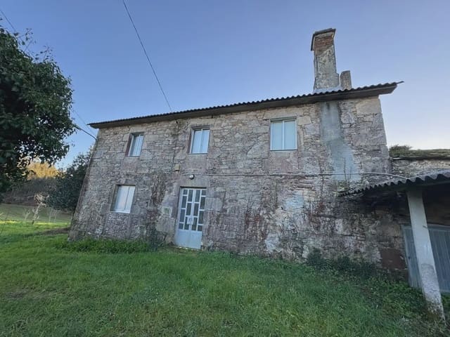 4 soveværelse Finca/Landehus til salg i Monfero - € 95.000 (Ref: 9820969)