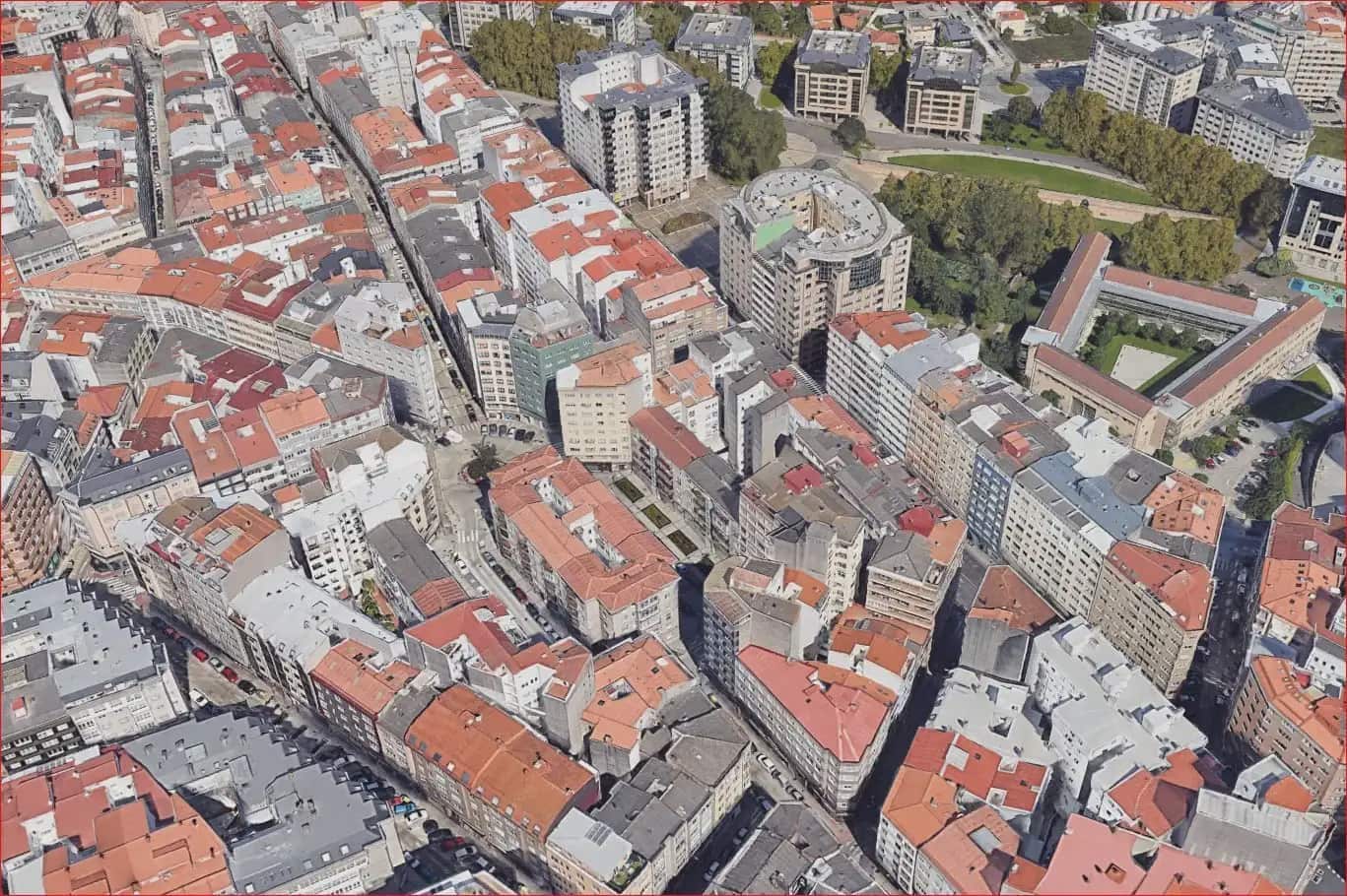 Commercial for sale in A Coruna city - € 79,000 (Ref: 9820972)