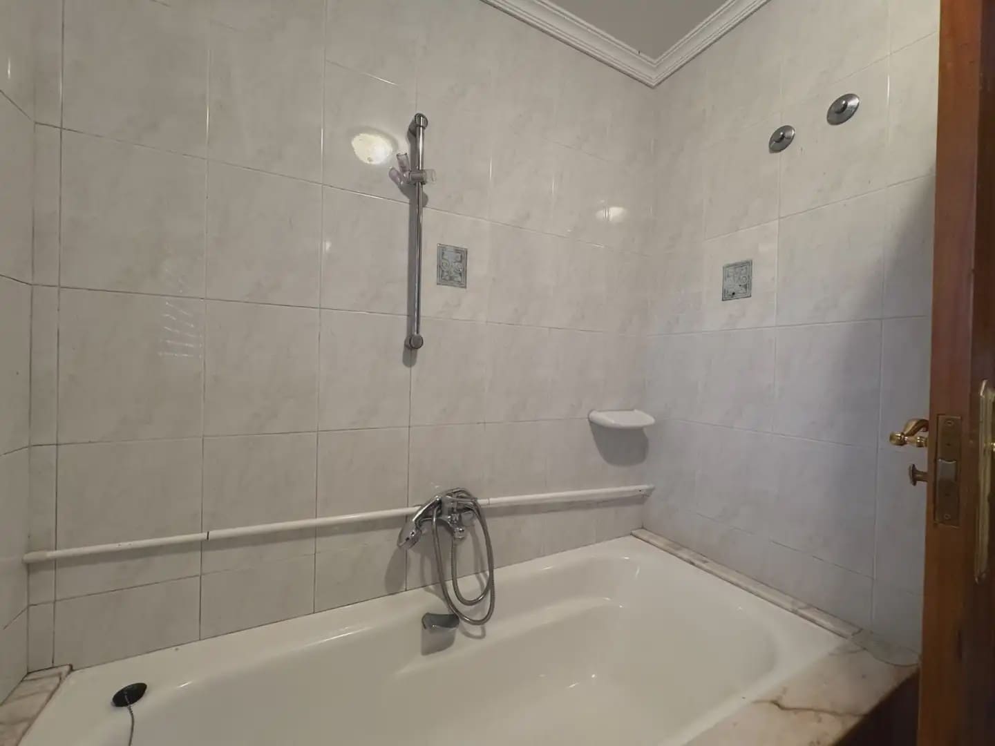 Maison de Ville à vendre à Arteixo - 330 000 € (Ref: 9820973)