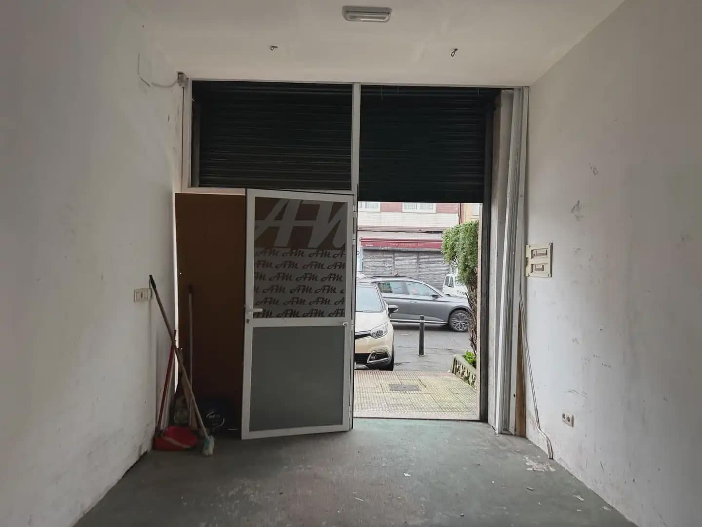 Local Comercial en Arteixo en alquiler - 350 € (Ref: 9820974)