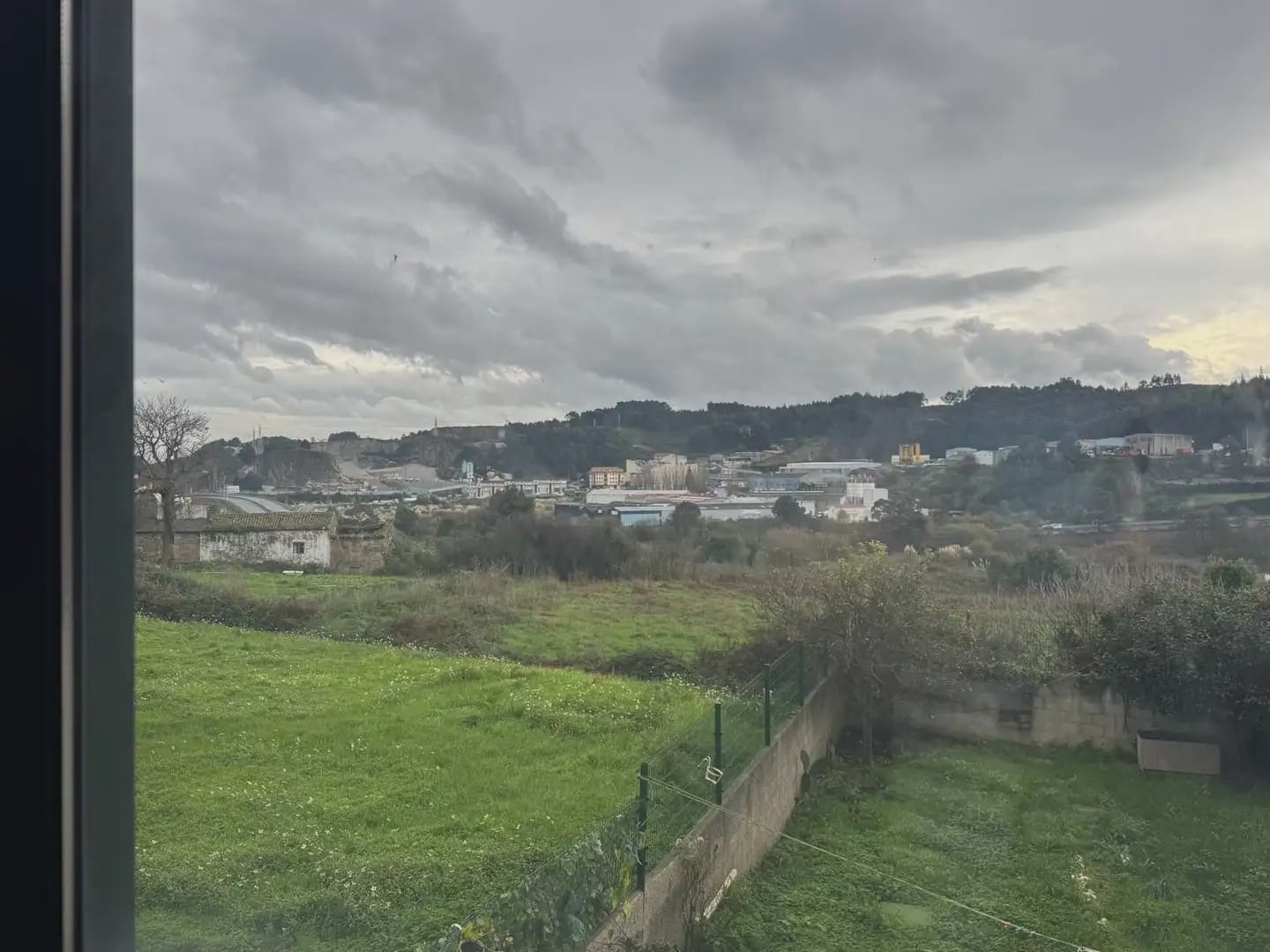 Local Comercial en Arteixo en alquiler - 350 € (Ref: 9820974)