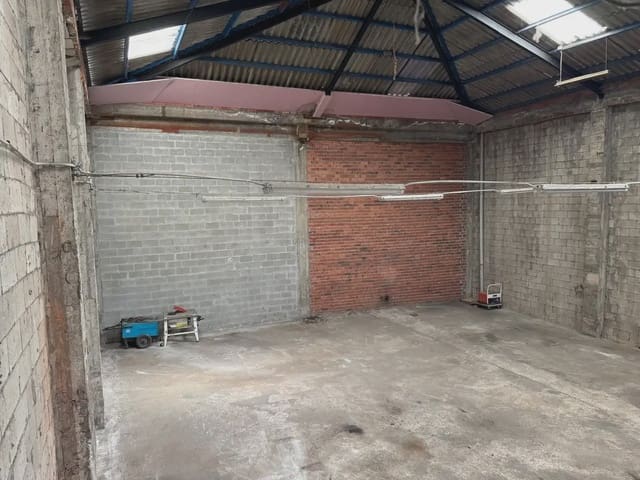 Local Comercial en Arteixo en alquiler - 900 € (Ref: 9820976)