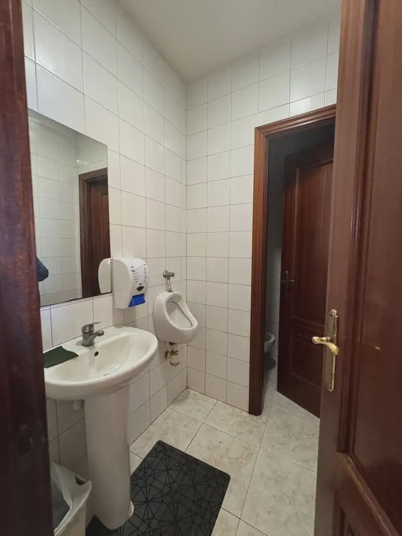 Local Comercial en Arteixo en alquiler - 600 € (Ref: 9820977)
