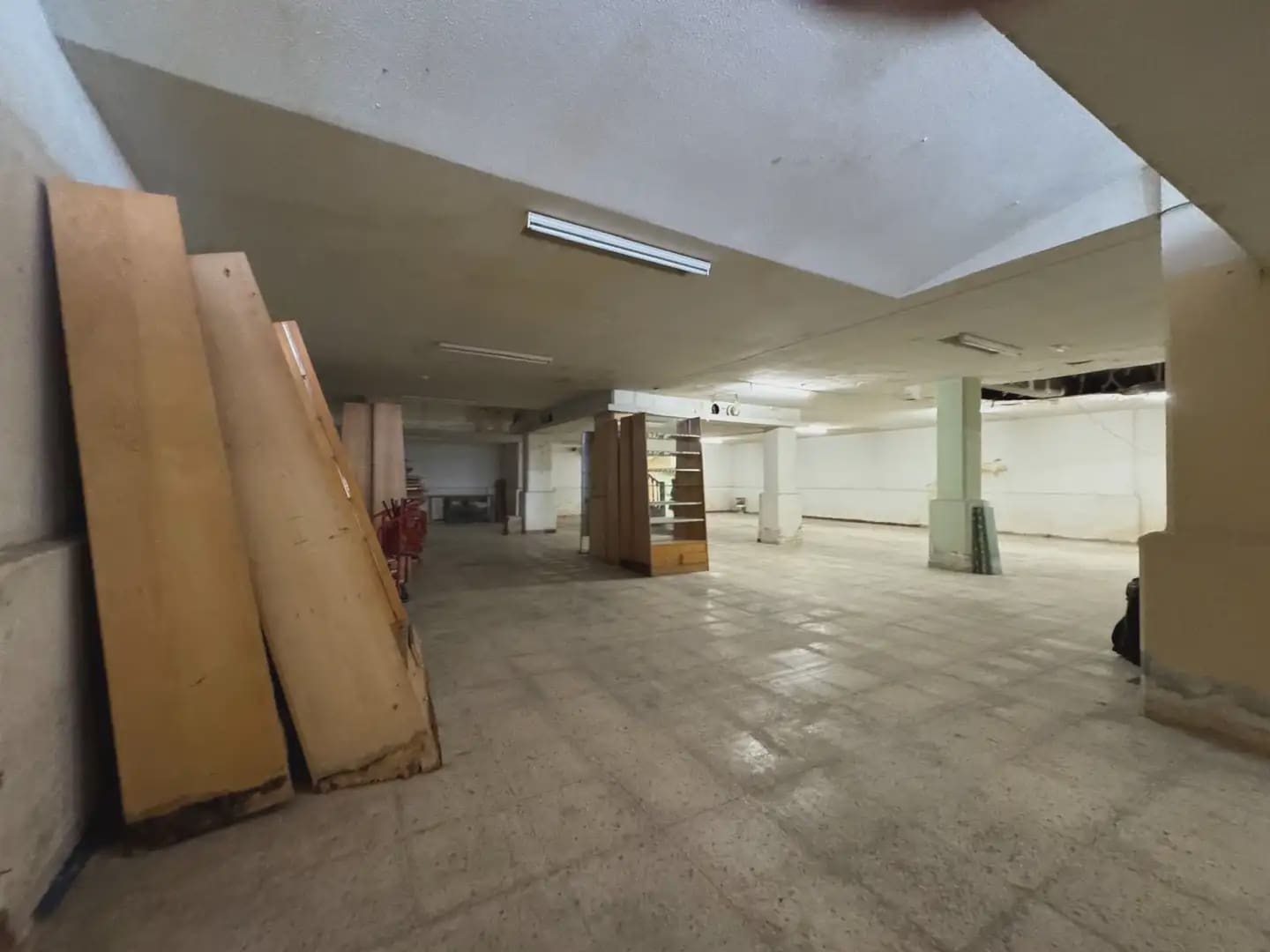 Erhverv til salg i A Coruna by - € 975.000 (Ref: 9826848)