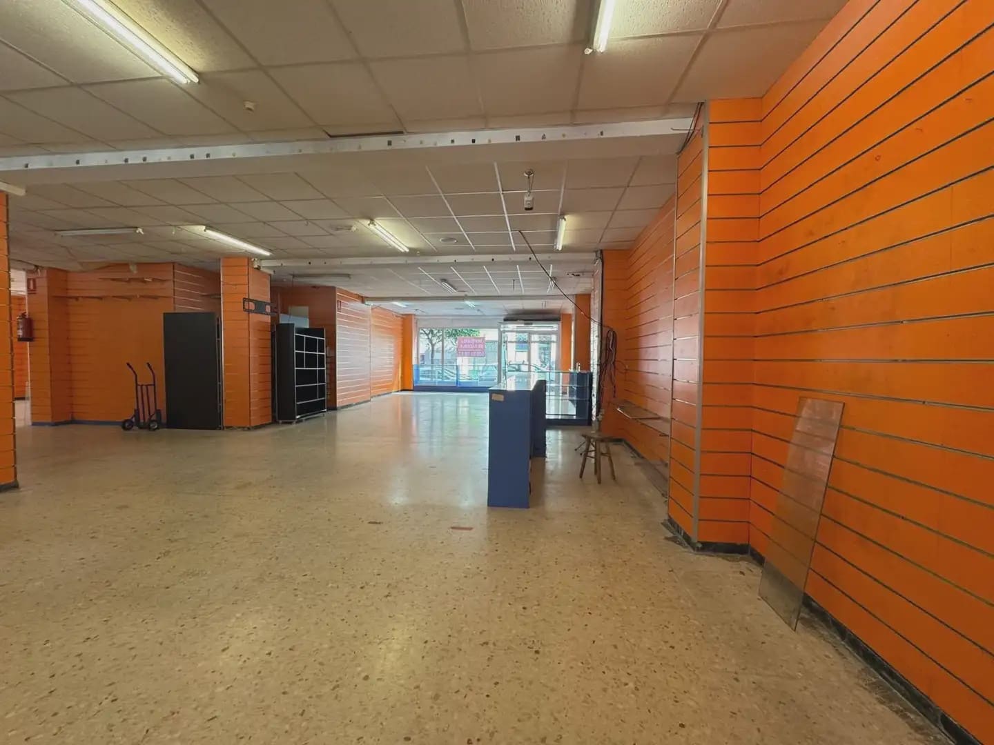 Erhverv til salg i A Coruna by - € 975.000 (Ref: 9826848)