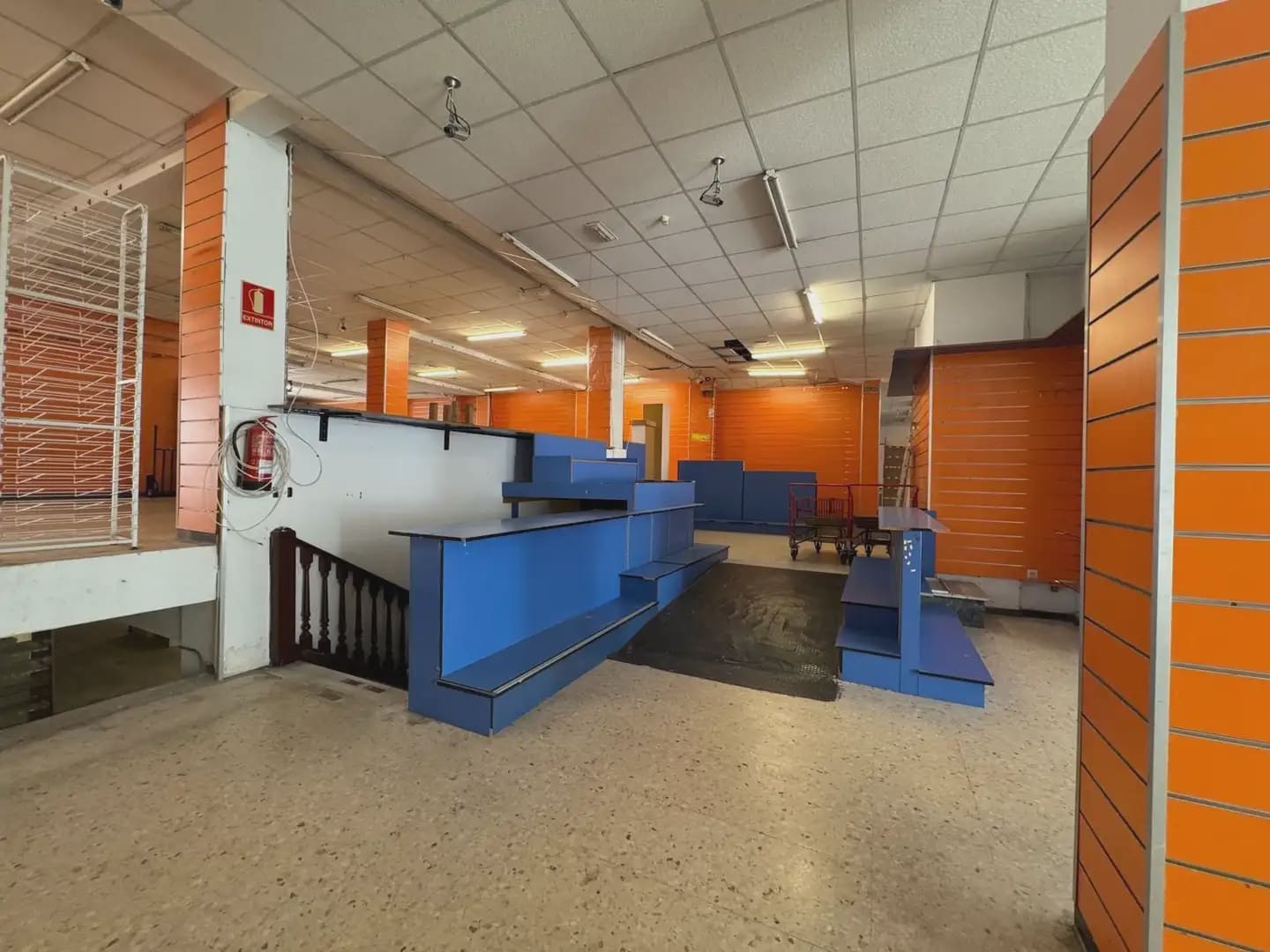 Erhverv til salg i A Coruna by - € 975.000 (Ref: 9826848)