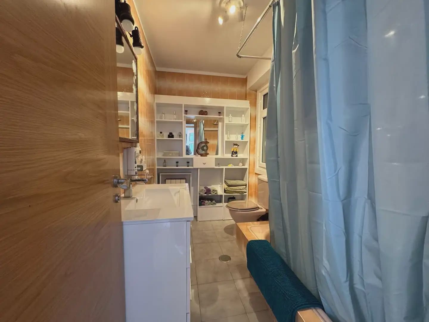 Mieszkanie na sprzedaż w Arteixo - 160 000 € (Ref: 9852128)