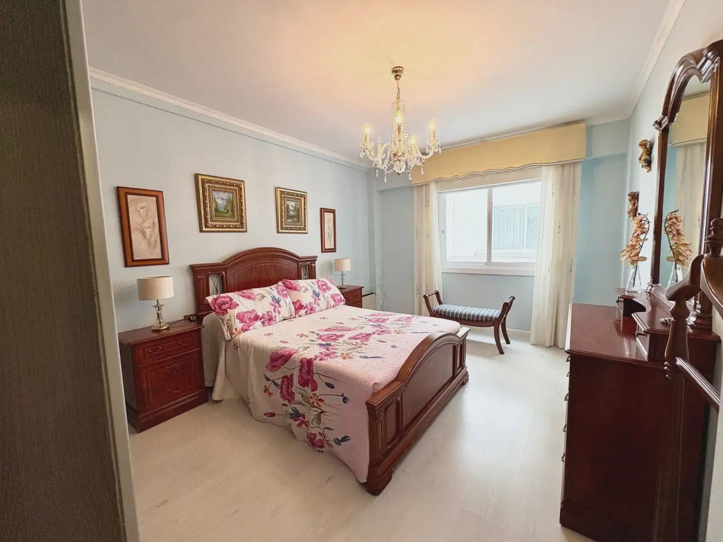 3 makuuhuone Asunto vuokrattavana paikassa Arteixo mukana 
autotalli - 980 € (Ref: 9857722)