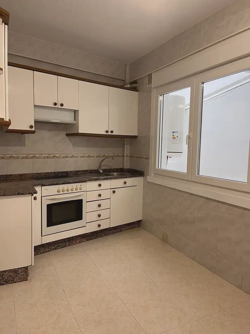 3 chambre Appartement à vendre à Arteixo - 169 000 € (Ref: 9869837)