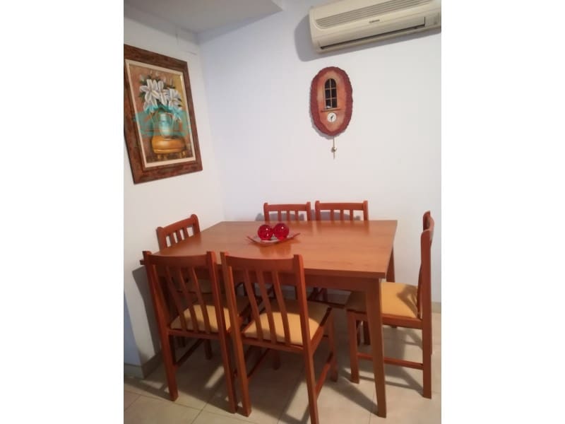 Piso de 2 habitaciones en Oropesa  en alquiler con garaje - 750 € (Ref: 9468770)