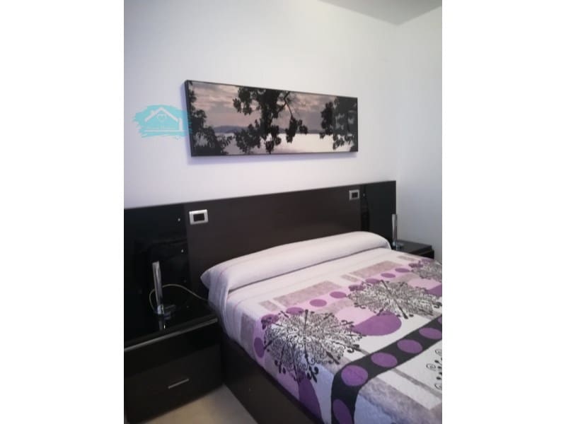 Piso de 2 habitaciones en Oropesa  en alquiler con garaje - 750 € (Ref: 9468770)