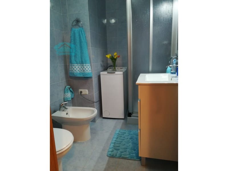 Piso de 2 habitaciones en Oropesa  en alquiler con garaje - 750 € (Ref: 9468770)