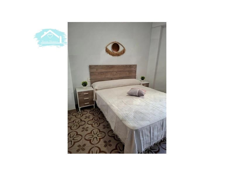 4 bedroom Flat for rent in Almassora / Almazora - € 800 (Ref: 9468773)