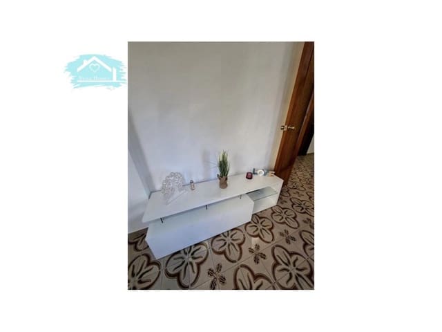 Piso de 4 habitaciones en Almassora / Almazora en alquiler - 800 € (Ref: 9468773)